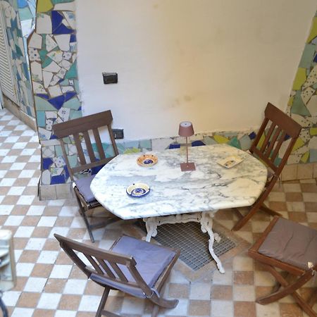 Bed and Breakfast Residenza Suor Orsola Neapol Zewnętrze zdjęcie