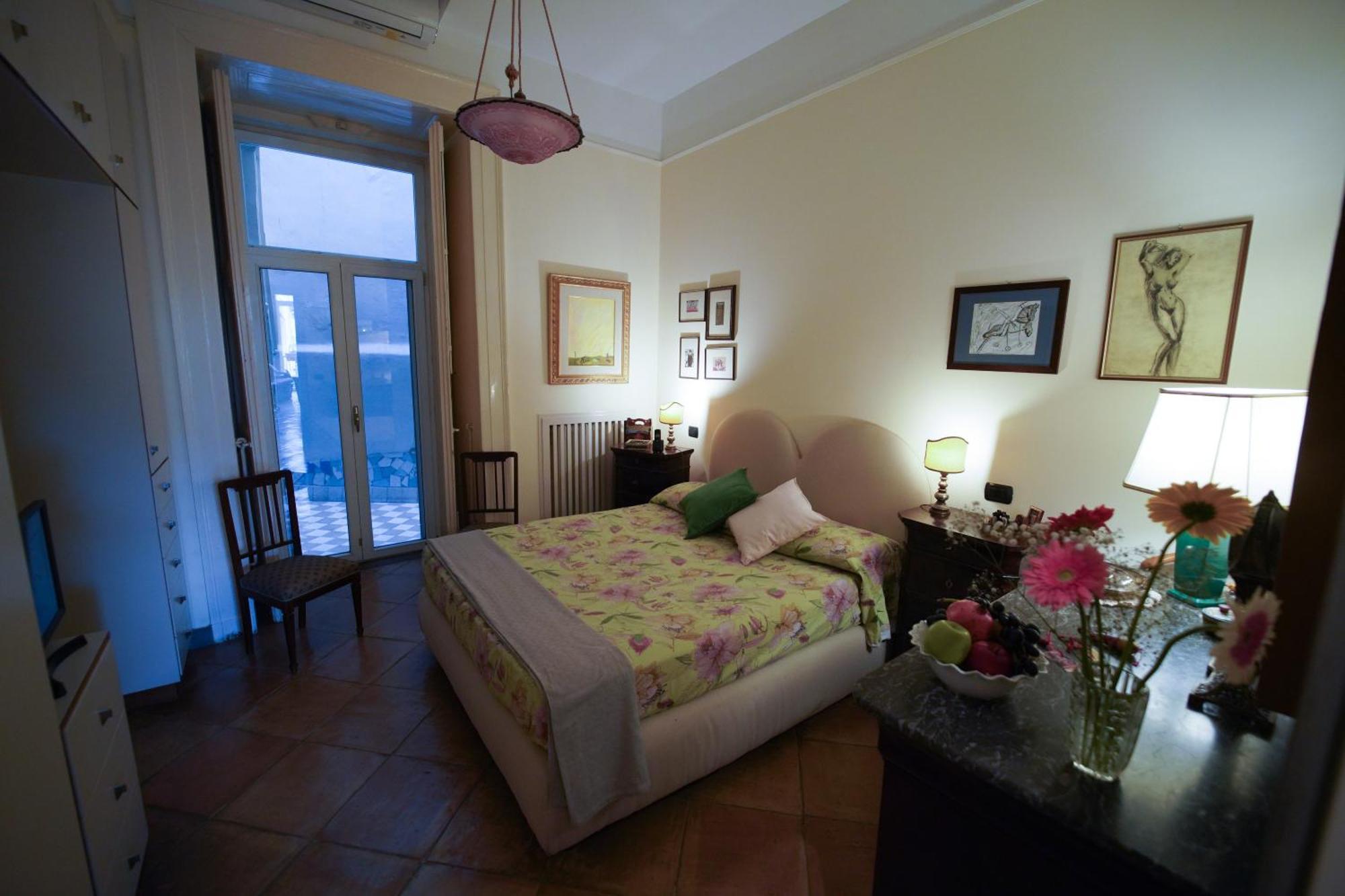 Bed and Breakfast Residenza Suor Orsola Neapol Zewnętrze zdjęcie