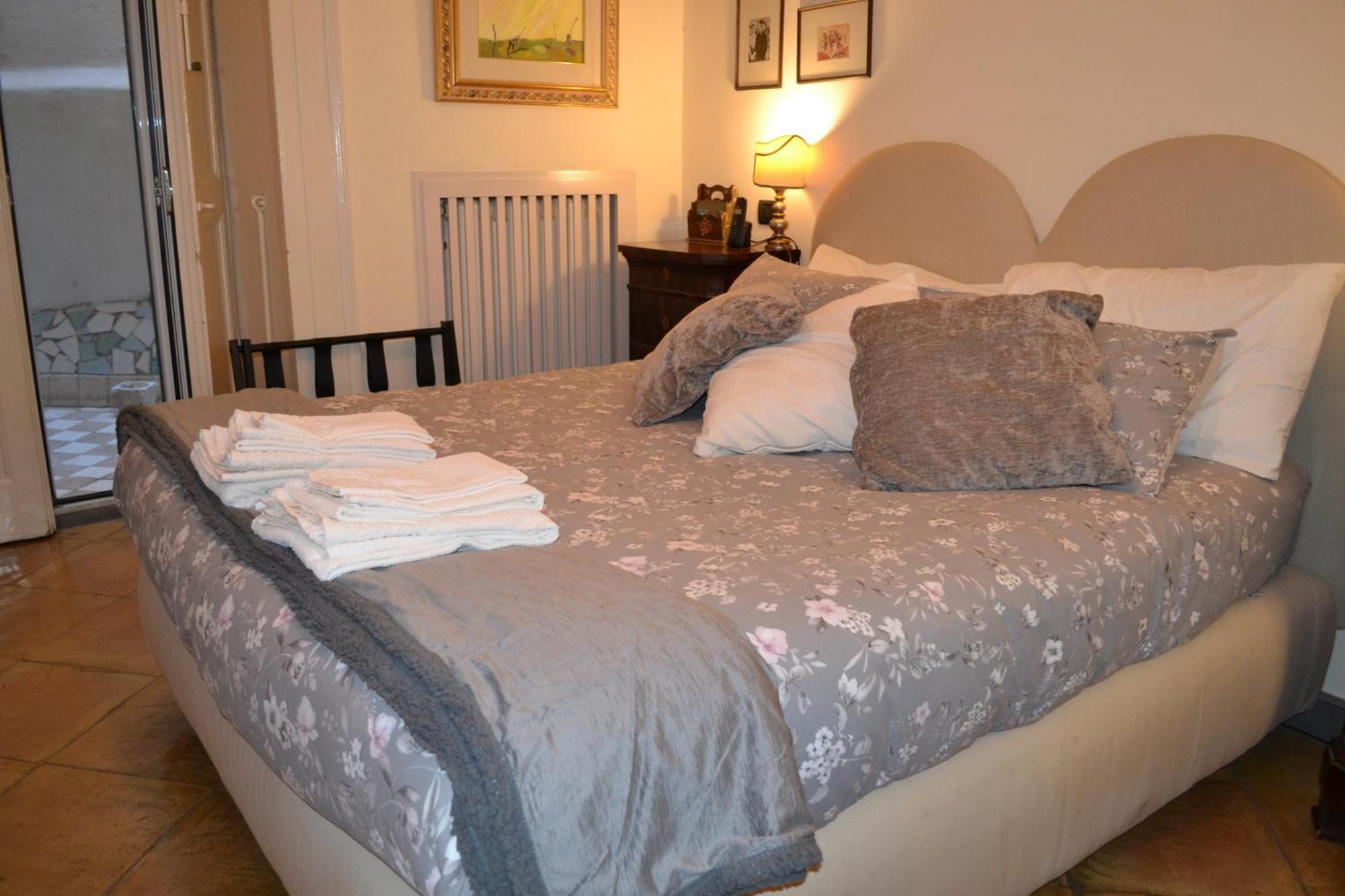 Bed and Breakfast Residenza Suor Orsola Neapol Zewnętrze zdjęcie